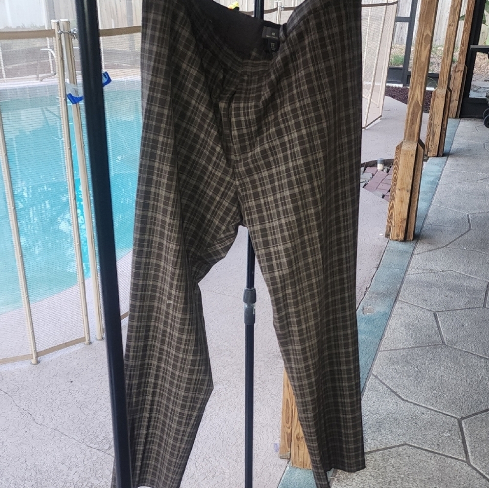 H&M Gray and Brown Chinos Classic Style